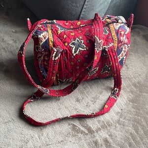 Vera Bradley Red Floral Women's Shoulder Bag 12” X 9”